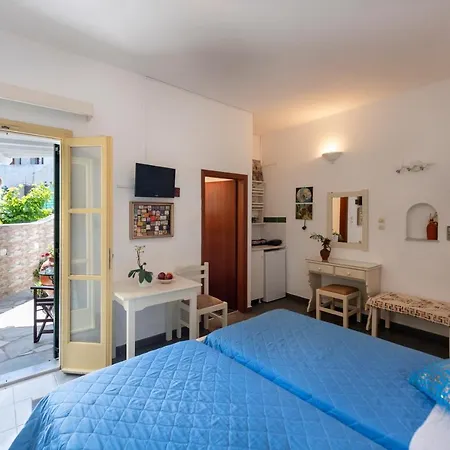 Margarita * Parikia (Paros)