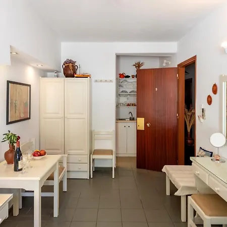 Margarita Parikia (Paros)