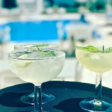 Margarita * Parikia (Paros)